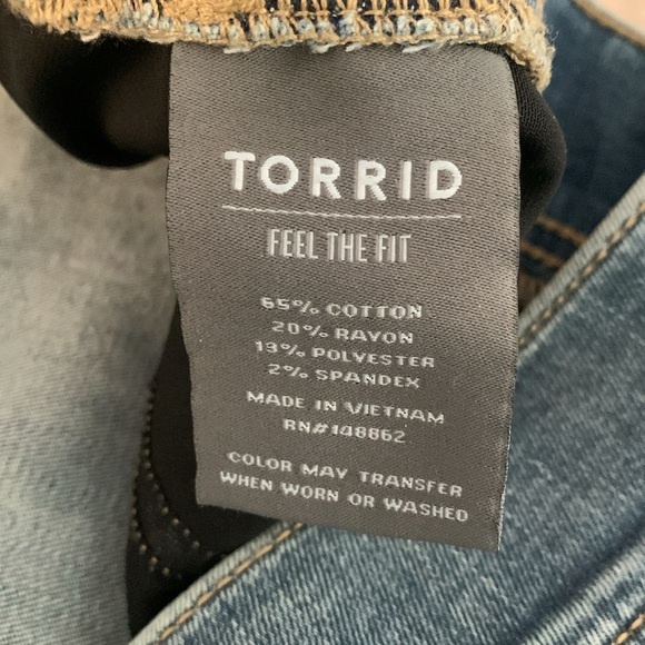 New Torrid Lean Skinny Distressed Pull On Jeans - Size 18-20 / 2X / Torrid 2 - Picture 3 of 9